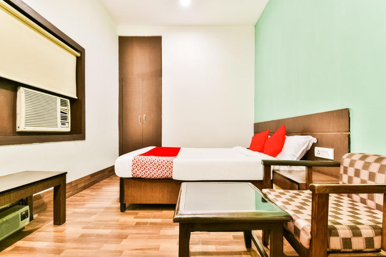 Oyo 62096 Pride Palace Hotels 巴特那 外观 照片
