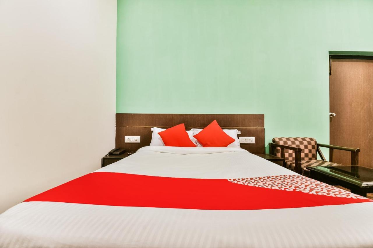 Oyo 62096 Pride Palace Hotels 巴特那 外观 照片