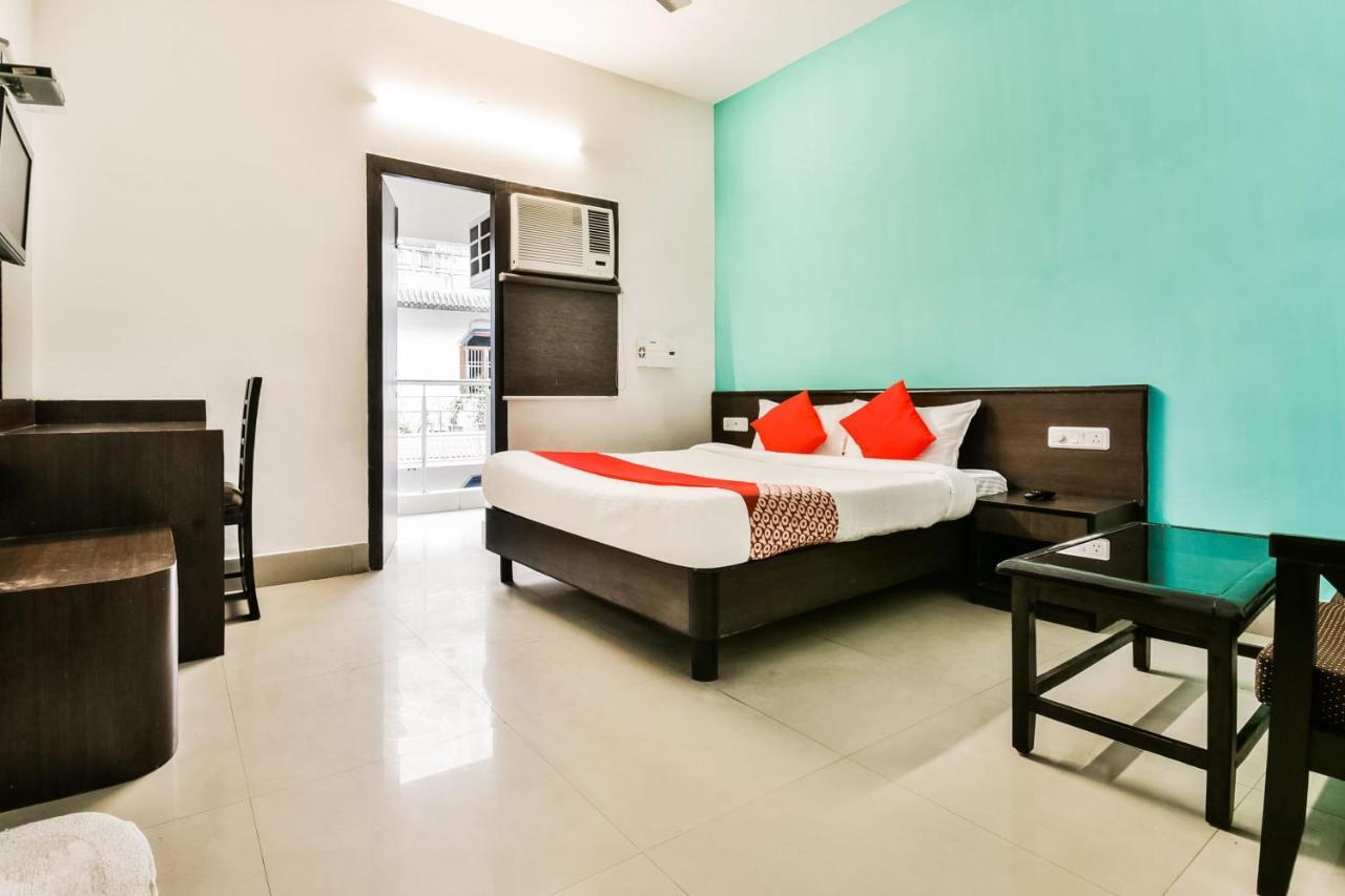 Oyo 62096 Pride Palace Hotels 巴特那 外观 照片